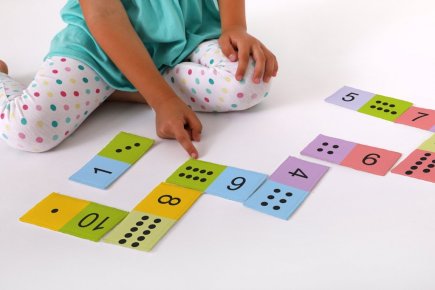 textilní domino pro předškolní a škloní věk dětí čísla